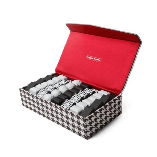 Coffret Gabrielle en tissu motifs Vichy avec  ouverture aimantée sur le côté 500 gr