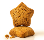 Savoureux sablés au goût raffiné de pain d’épices, préparés avec un mélange d’épices gourmandes pour une texture fondante et parfumée. Parfaits avec le café, le thé marocain ou pour une pause sucrée chaleureuse. Idéal pour cadeaux gourmands, hôtels, cafés et événements au Maroc.